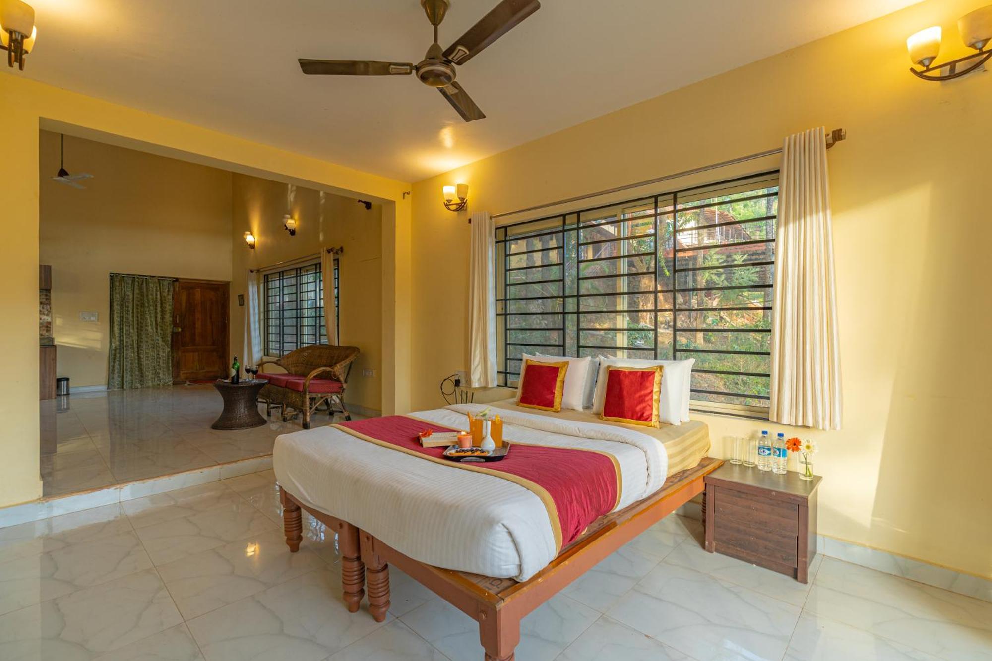 Q Swarga Retreat Hotel Attigundi Exterior photo